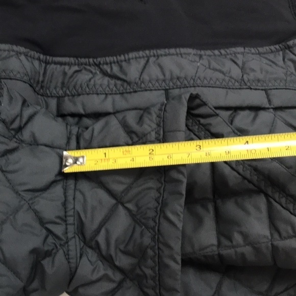 Lululemon Hot Cheeks Short Black - Picture 6 of 7